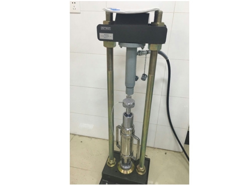 手動油壓式靜水壓機(jī)(日本）